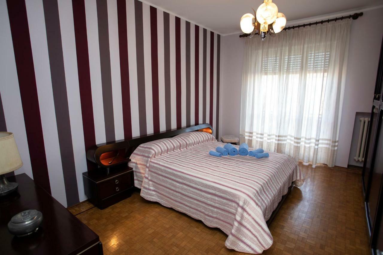 Spezia Apartment Turin Luaran gambar